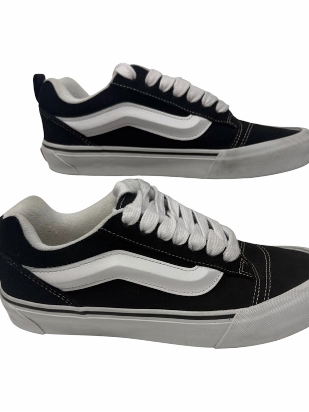 Vans Men's Black and White Knu Skool Skate Sneakers men’s 8.5 women’s 10